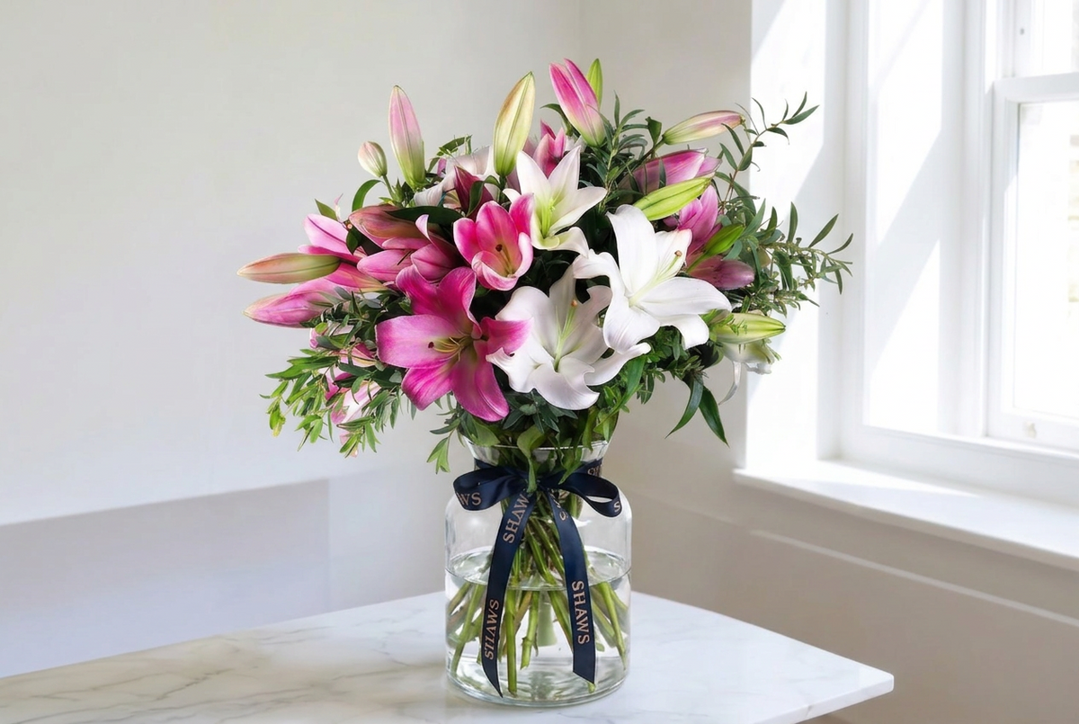 Superior Lily Bouquet