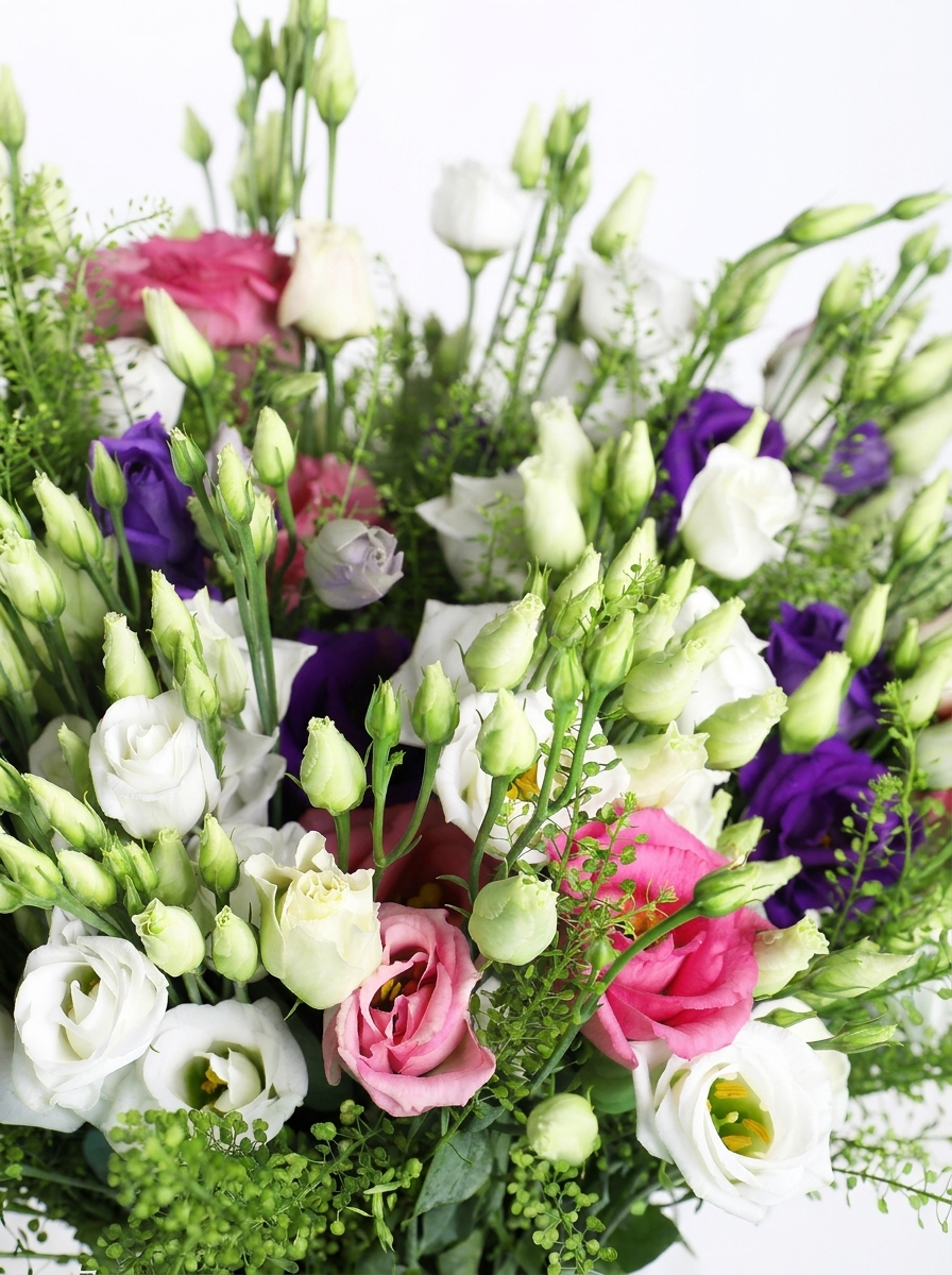 Superior Lisianthus Bouquet