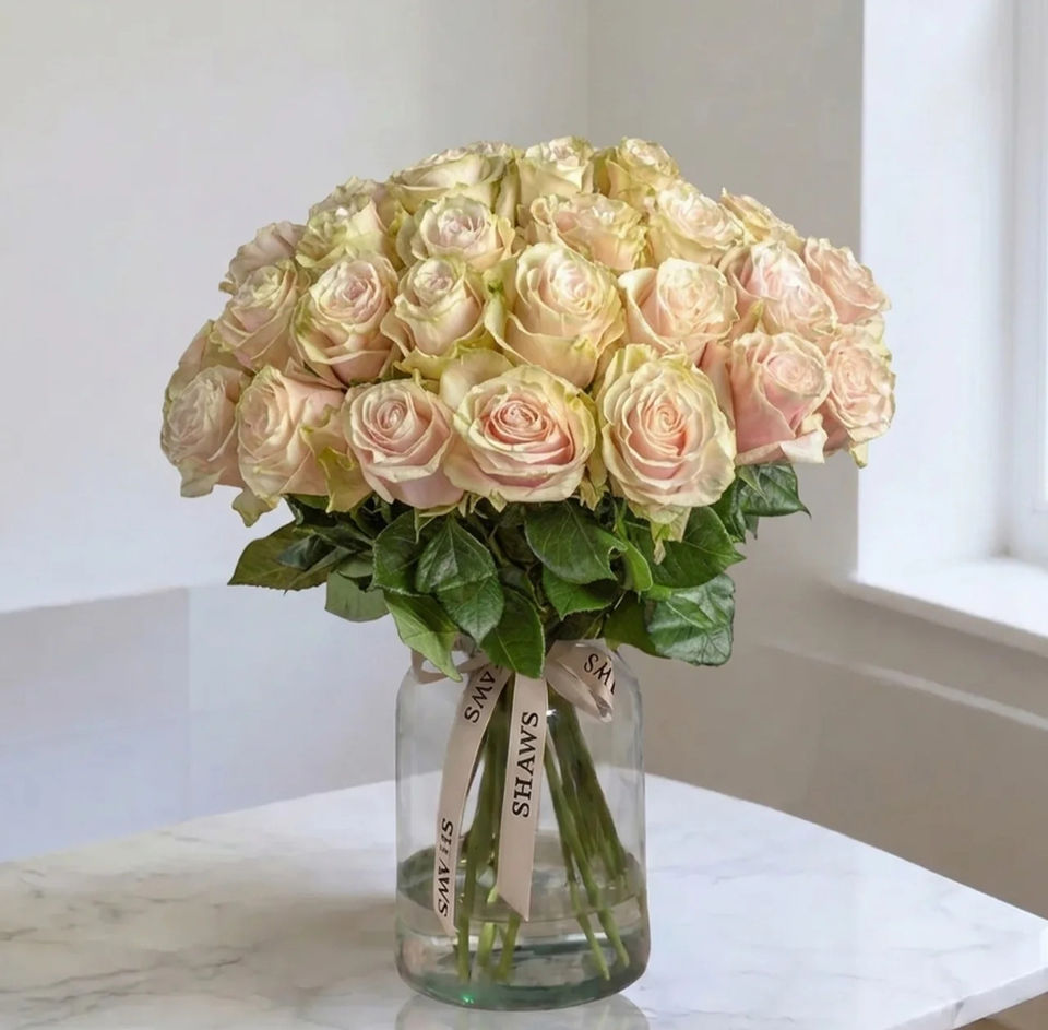Pink Mondial Rose Dome floral arrangement by Shaws of Covent Garden