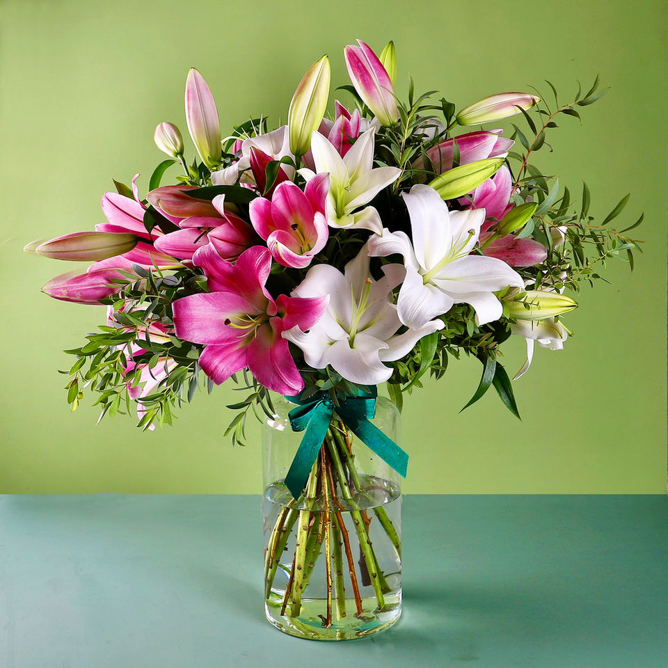 Superior Lily Bouquet floral arrangement by Shaws of Covent Garden